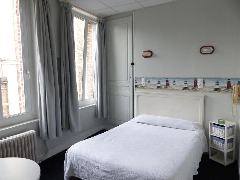 Hôtel Victor Hugo image