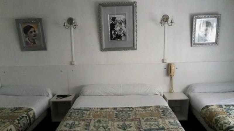 Hôtel Victor Hugo image
