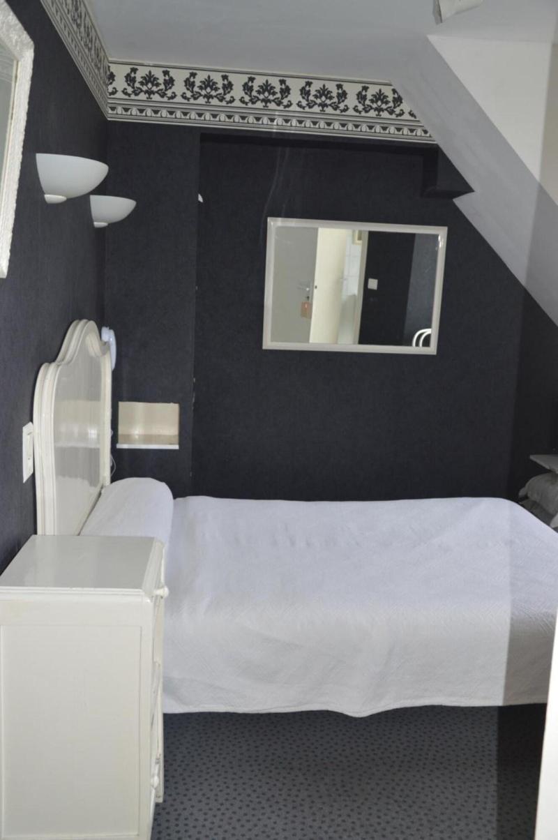 Hôtel Victor Hugo image