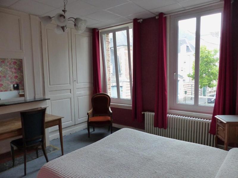 Hôtel Victor Hugo image