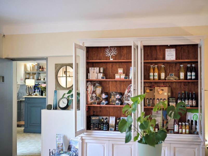 Logis Hotel la Bastide d'Entraigues image