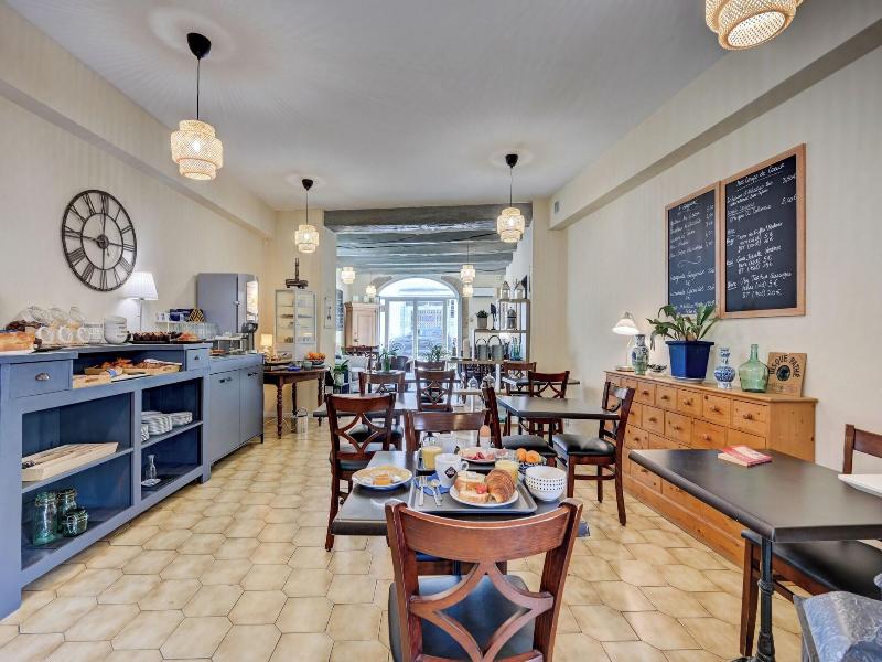 Logis Hotel la Bastide d'Entraigues image