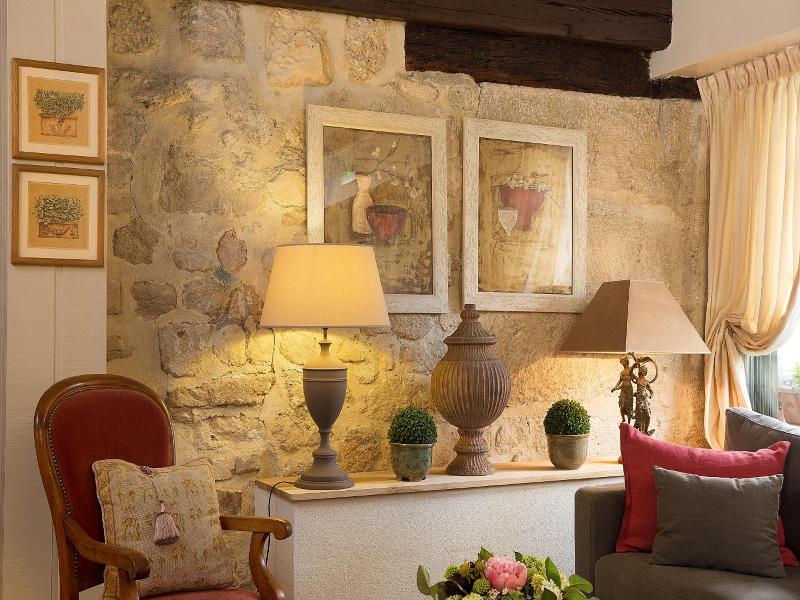 Hotel Du Cygne image