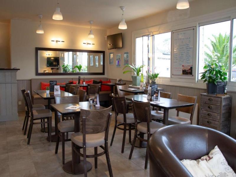 Brit Hotel Lannion-Perros image