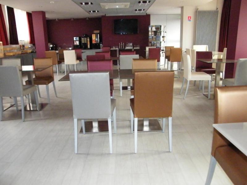 Hotel Saint Pierre image