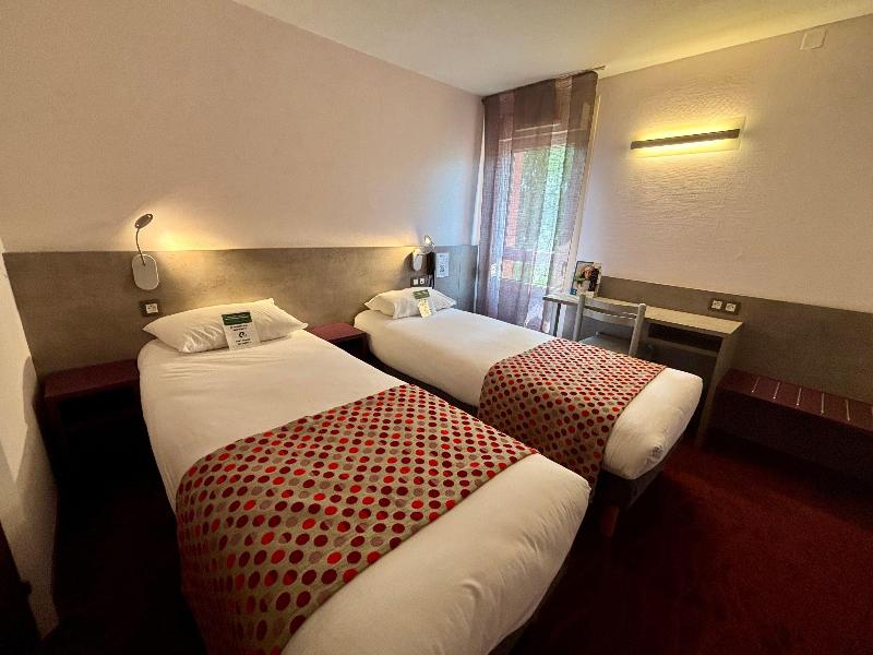 Brit Hotel Les Evens image