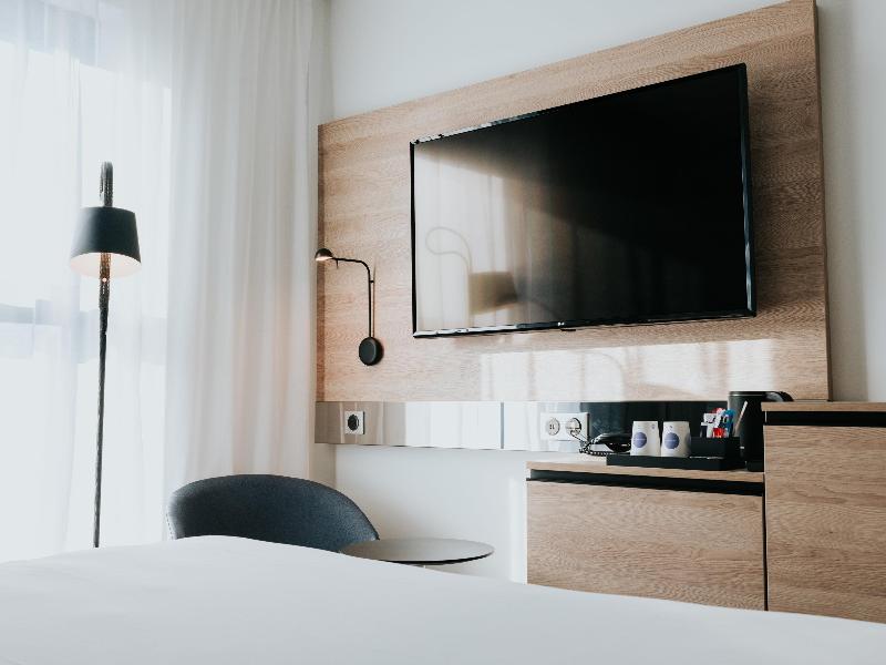 Novotel Angers Centre Gare image