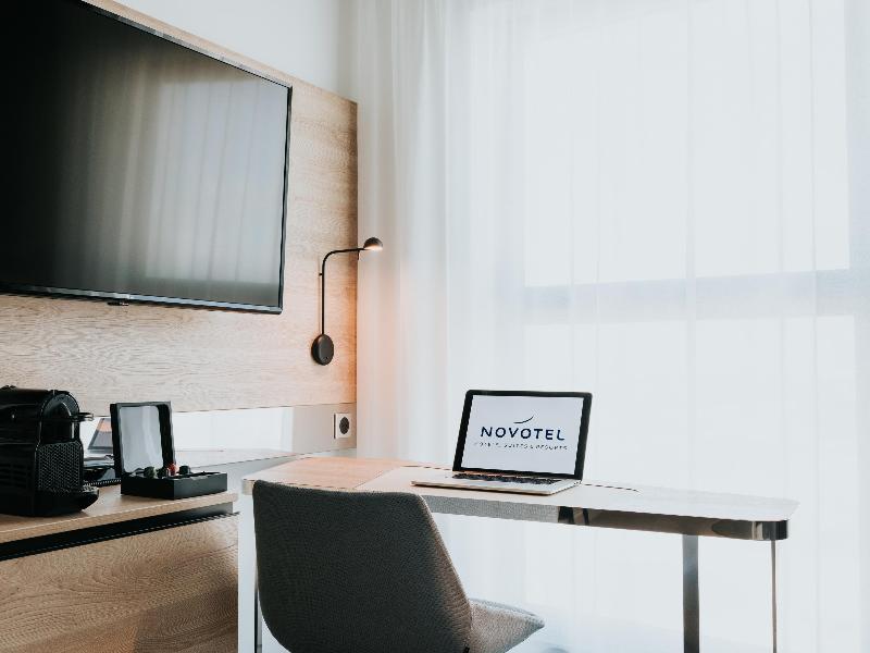 Novotel Angers Centre Gare image