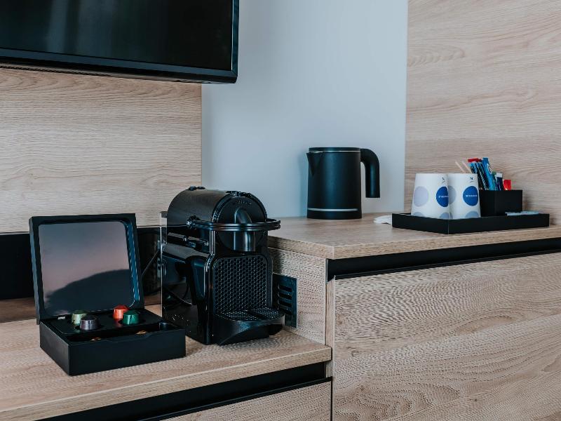 Novotel Angers Centre Gare image