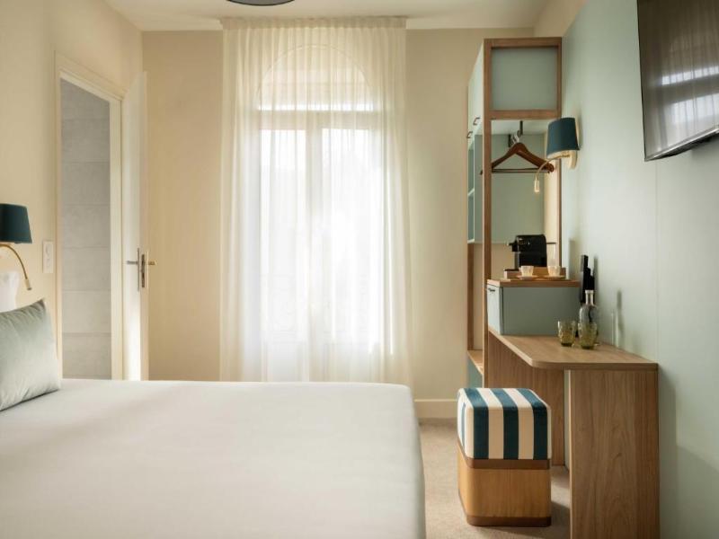 Hotel Olympia image