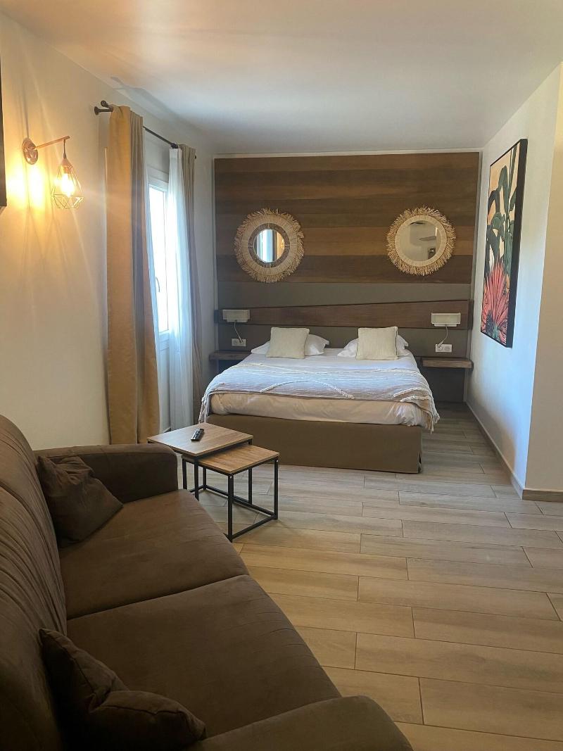 Hôtel Les Mouettes image