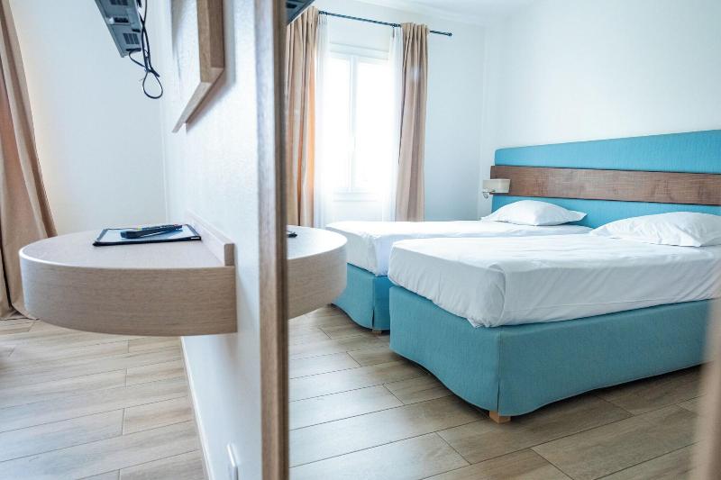 Hôtel Les Mouettes image