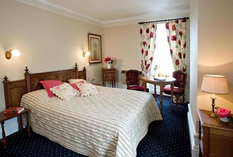 Hôtel La Roseraie image