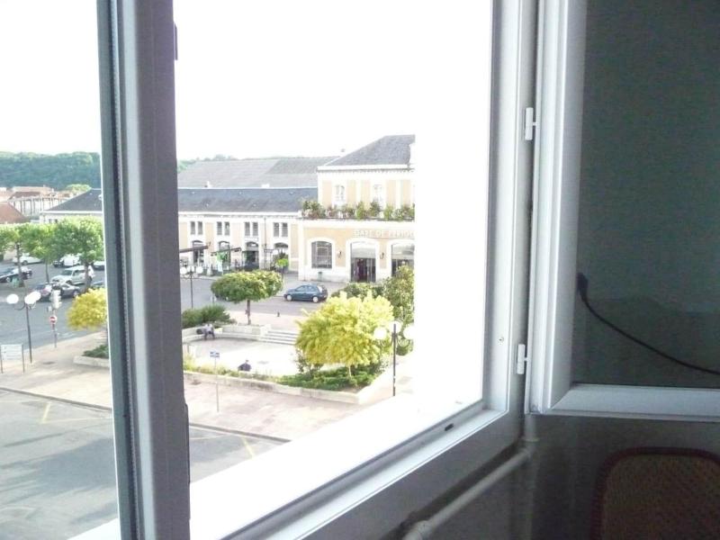 Hotel De La Gare image