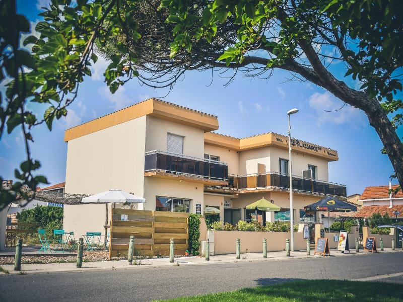 Hôtel Restaurant Le Plaisance — general view