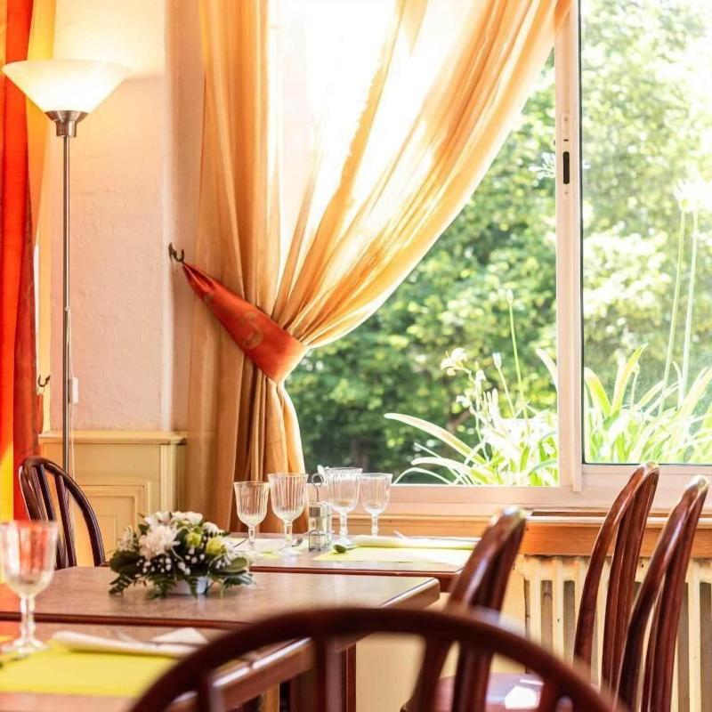 Hotel Des Bains image