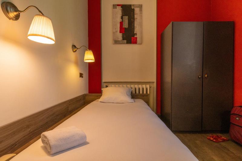 Hotel Des Bains image
