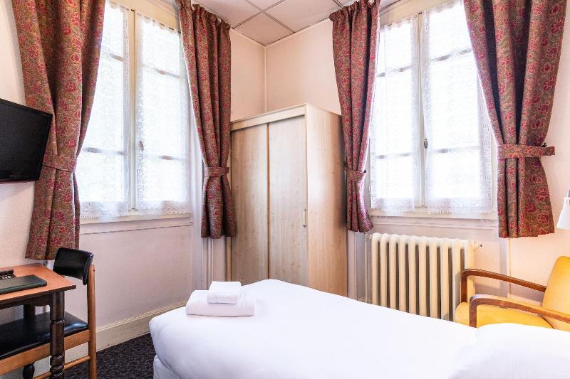 Hotel Des Bains image