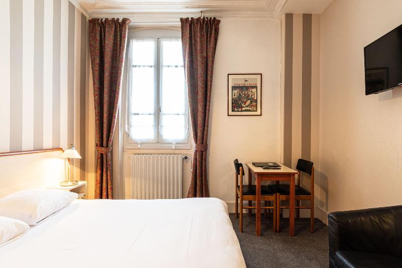 Hotel Des Bains image