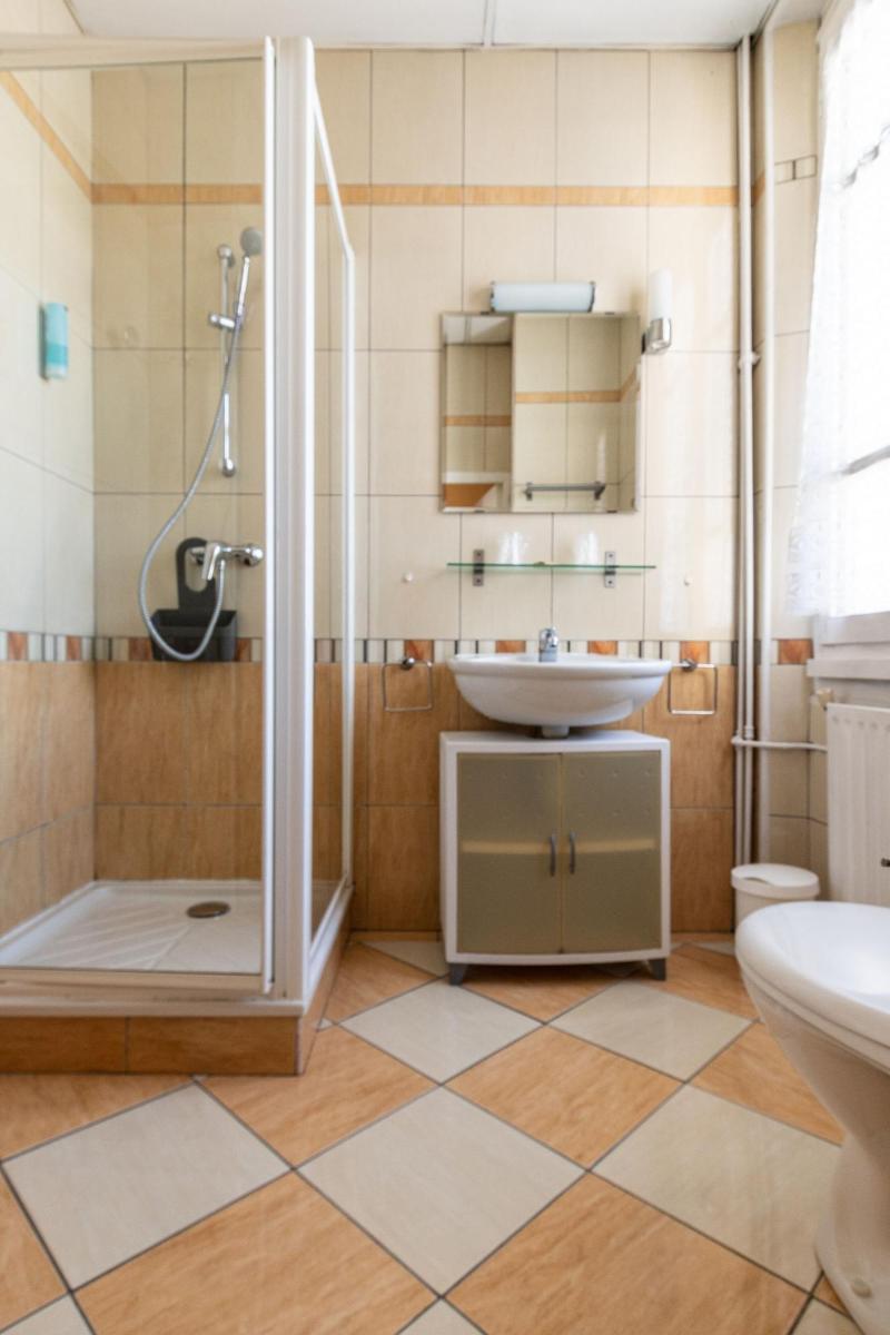 Hotel Des Bains image