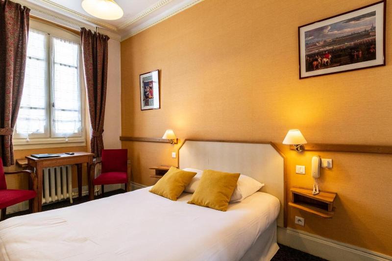 Hotel Des Bains image