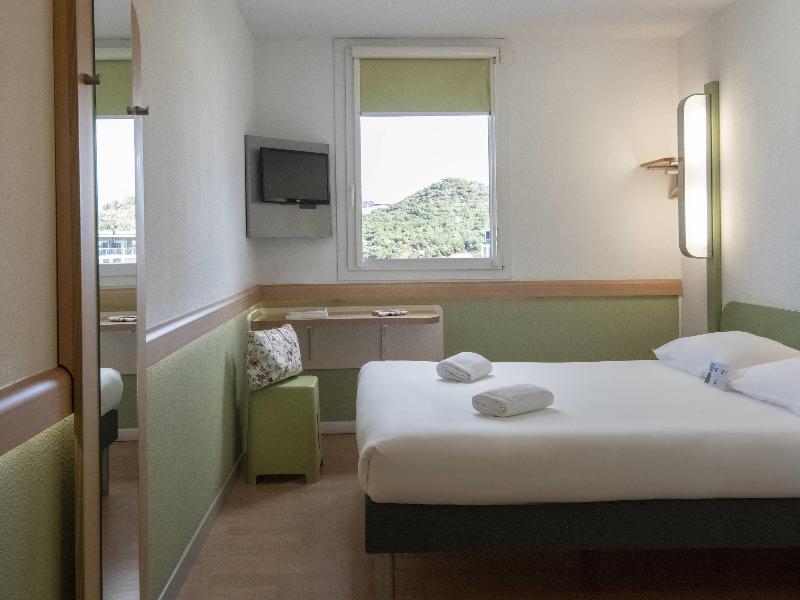 Ibis Budget Ajaccio image