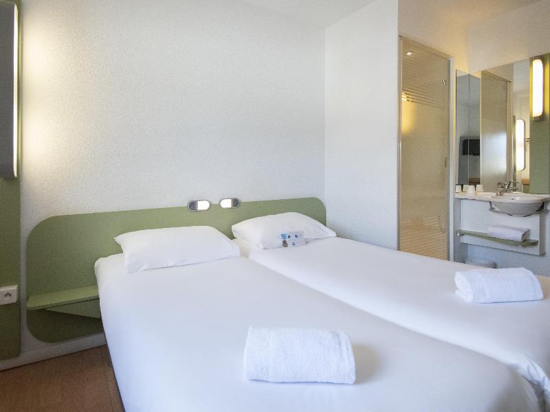 Ibis Budget Ajaccio image