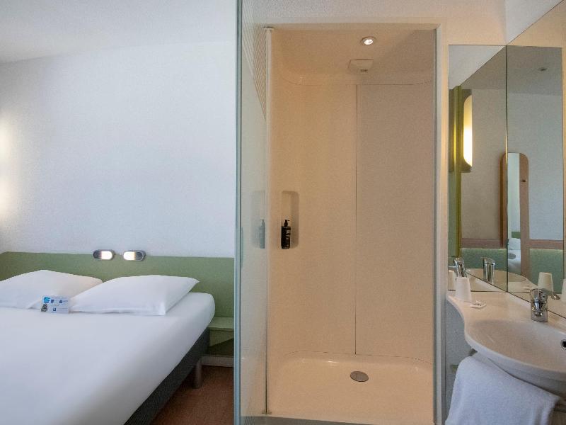 Ibis Budget Ajaccio image