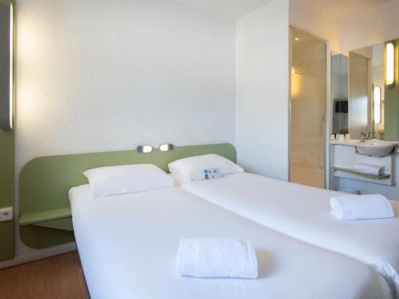 Ibis Budget Ajaccio image