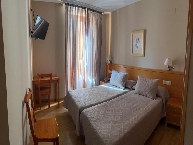 Hotel Castilla image