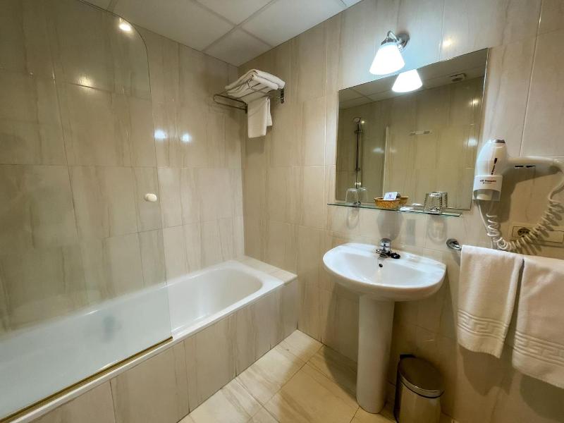 Hotel Castilla image