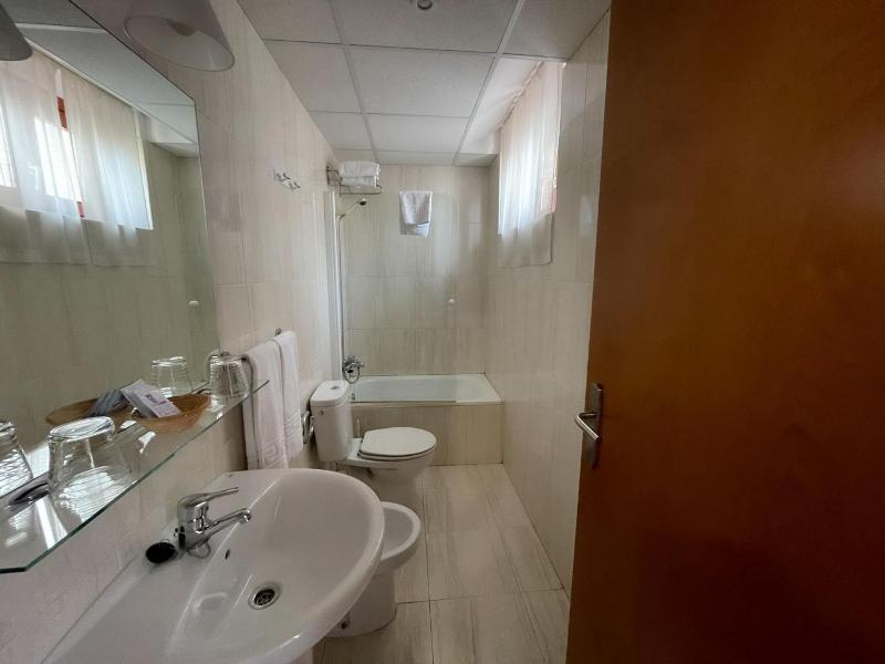 Hotel Castilla image