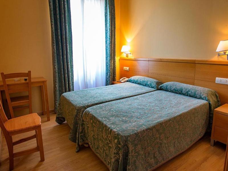 Hotel Castilla image