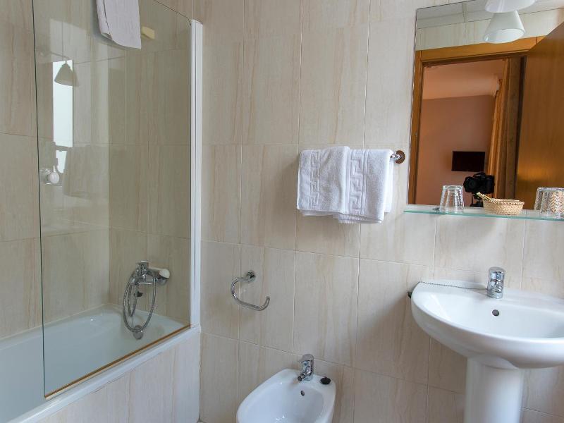 Hotel Castilla image