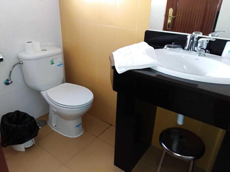 Hotel Cervantes image