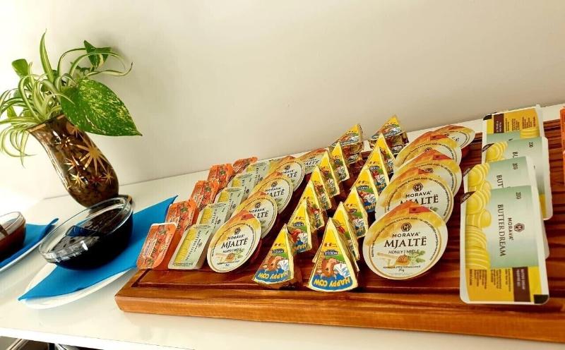 Class Hotel image