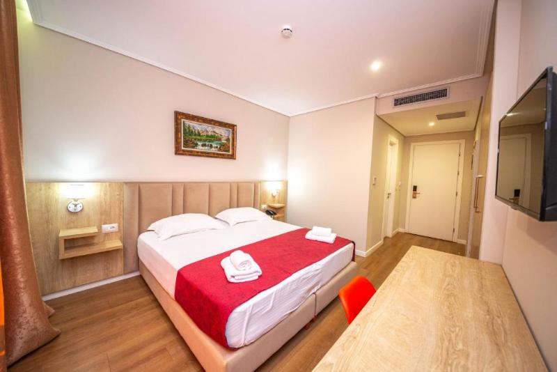 Class Hotel image