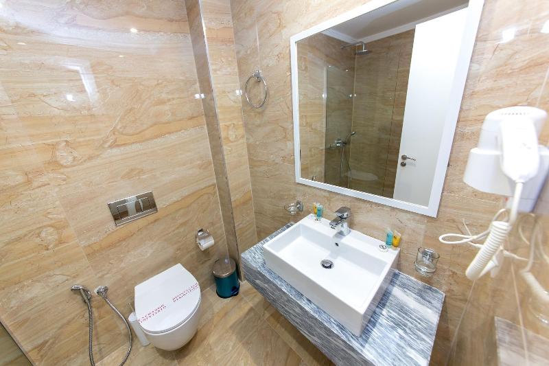 Class Hotel image