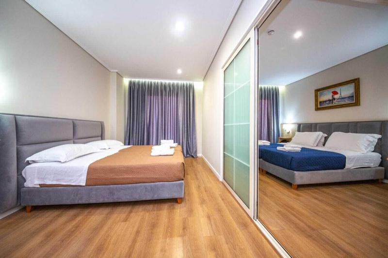 Class Hotel image