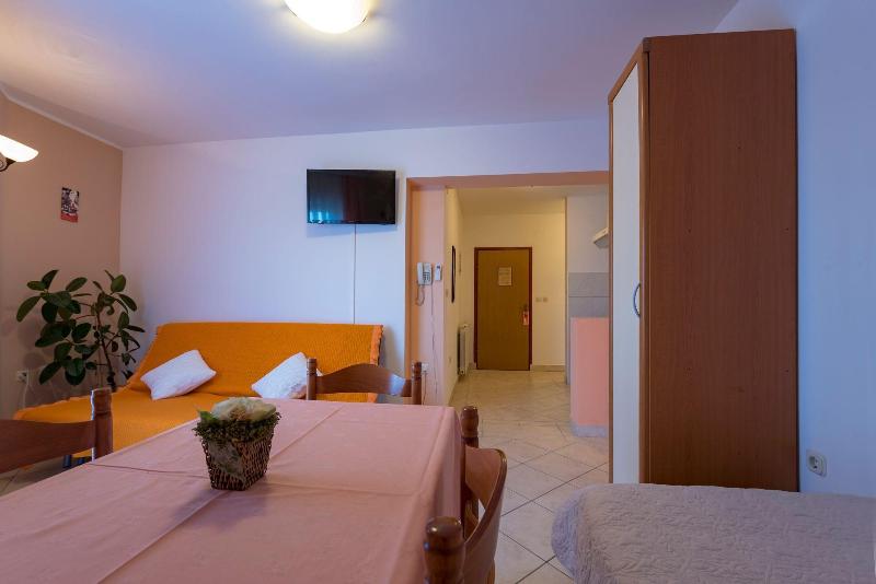 Hotel Aurora image