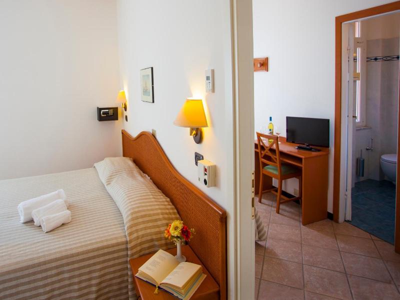 Hotel Delle Rose image