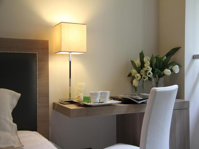 Hotel Zara Milano image
