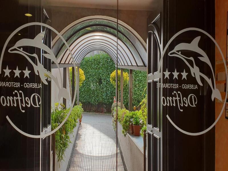 Albergo Ristorante Delfino — exterior view