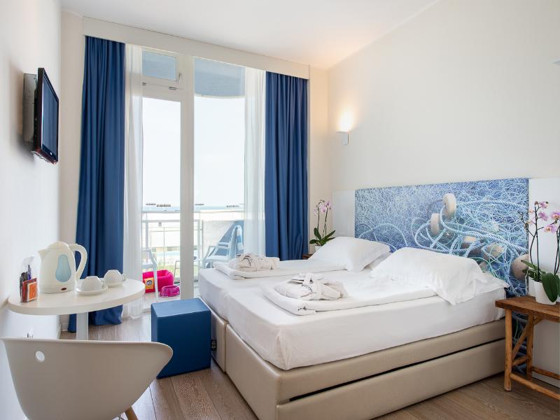 Smart Hotel Mediterraneo image