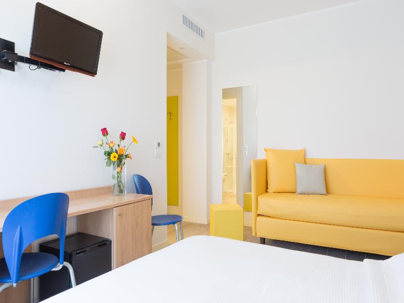 Smart Hotel Mediterraneo image