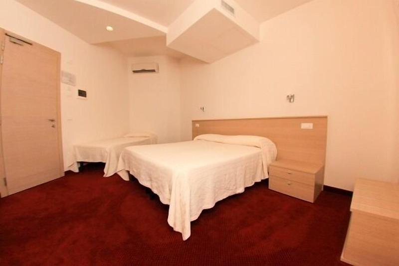 Park Hotel Italia image