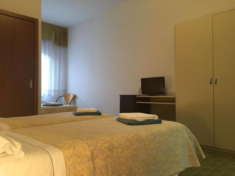 Hotel Centrale image