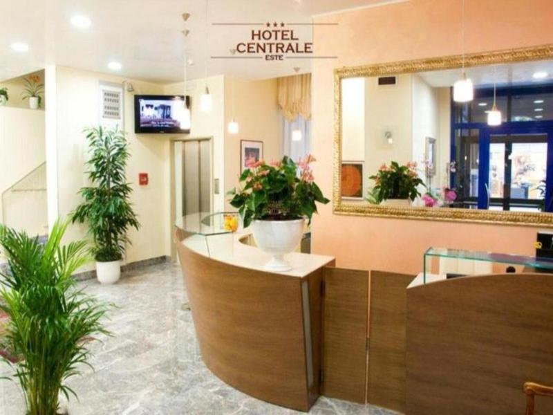 Hotel Centrale image