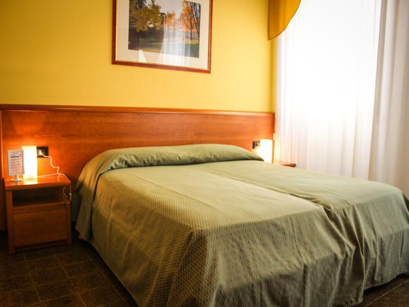 Hotel Centrale image