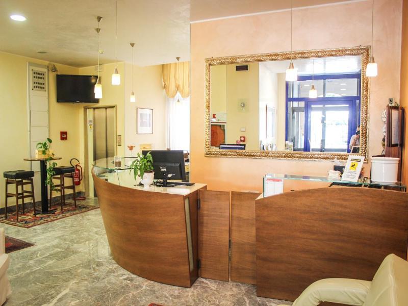 Hotel Centrale image
